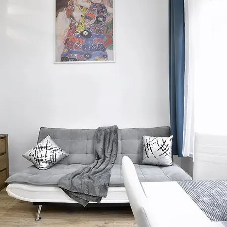 Five Seasons Apartment Budapest